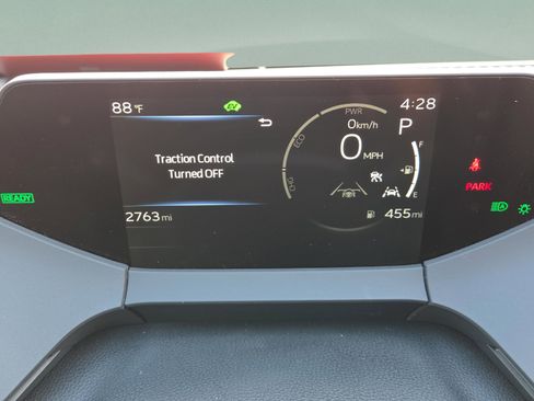 Used 2025 Toyota Prius XLE image 26