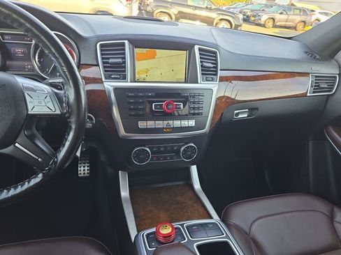 Used 2014 Mercedes-Benz GL 350 BlueTEC 4MATIC image 22