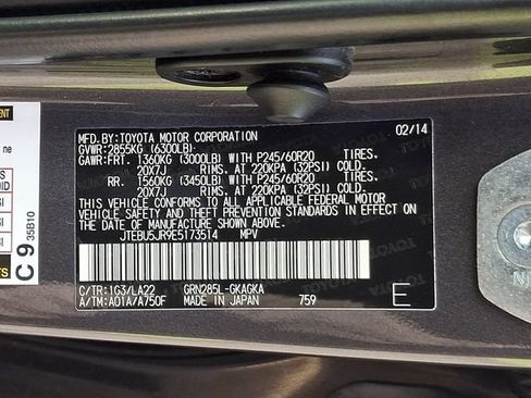 Used 2014 Toyota 4Runner Limited AWD/4WD image 29