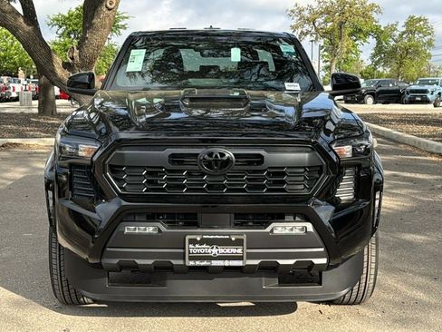 New 2026 Toyota Tacoma TRD Sport RWD image 2