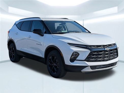New 2026 Chevrolet Blazer LT w/ Midnight/Sport Edition image 8