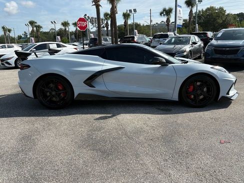 Used 2021 Chevrolet Corvette Stingray Premium Conv w/ Z51 Performance Package RWD image 8