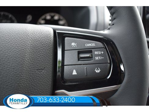 New 2026 Honda Odyssey Touring image 13