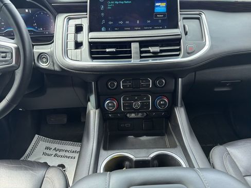 Used 2023 Chevrolet Tahoe Z71 w/ Luxury Package AWD/4WD image 17