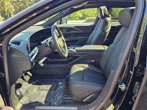 New 2026 Cadillac Lyriq Sport AWD/4WD image 20