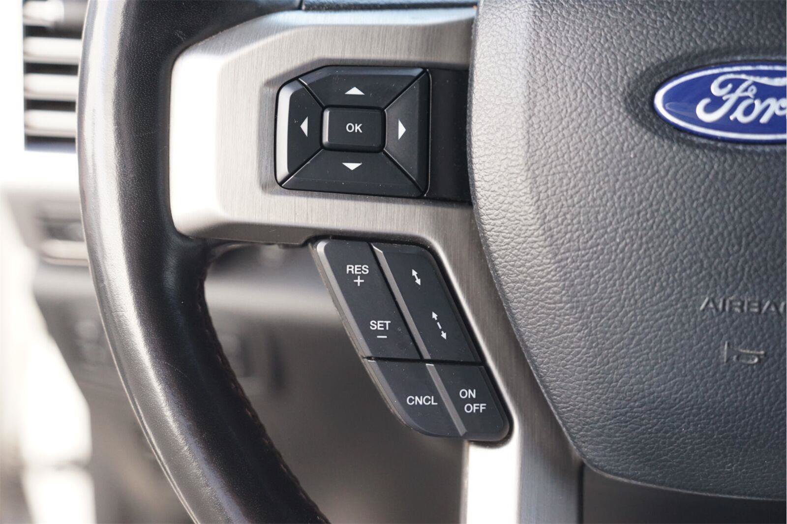 Used 2019 Ford F150 Platinum w/ Equipment Group 701A Luxury AWD/4WD image 23