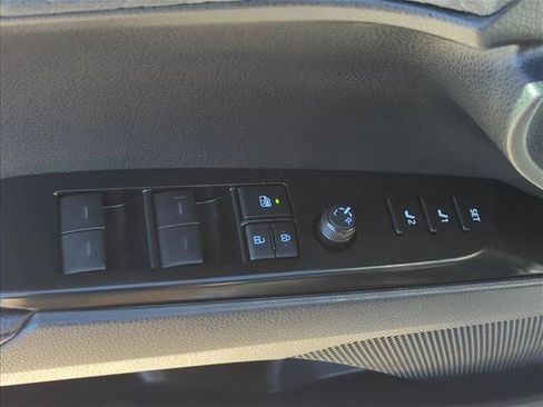 Used 2025 Toyota Camry XLE w/ Premium Plus Package FWD image 10