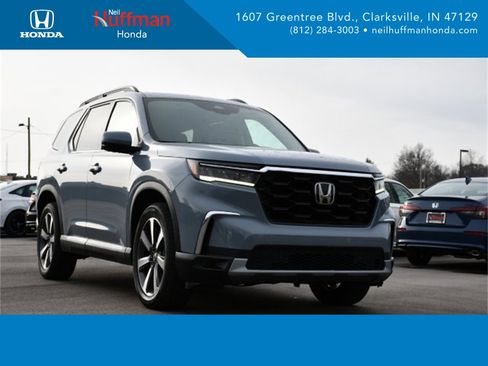 Used 2023 Honda Pilot Elite image 1