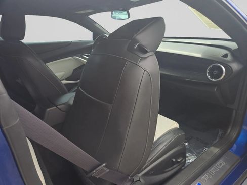 Used 2016 Chevrolet Camaro SS RWD image 30