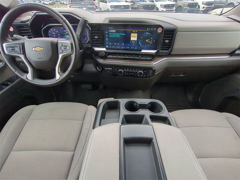 Used 2025 Chevrolet Silverado 1500 LT image 15