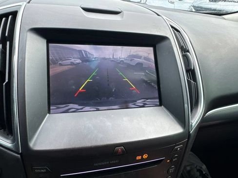 Used 2019 Ford Edge Titanium AWD/4WD image 20