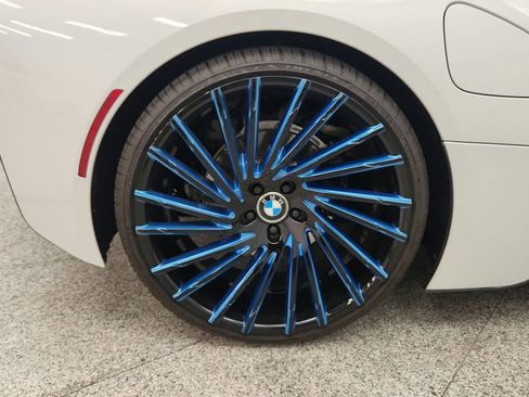 Used 2015 BMW i8 AWD/4WD image 30