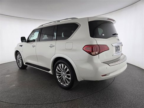 Used 2017 INFINITI QX80 2WD w/ Driver Assistance Package image 17