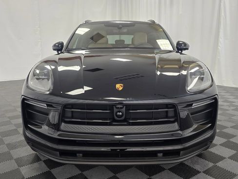 New 2026 Porsche Macan image 10