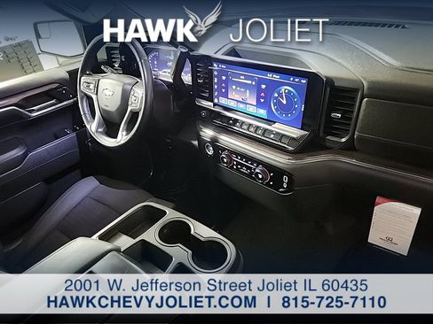 Used 2023 Chevrolet Silverado 1500 LT AWD/4WD image 23