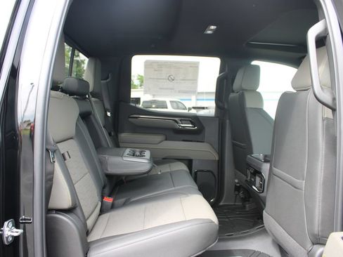 New 2026 Chevrolet Silverado 1500 ZR2 AWD/4WD image 33