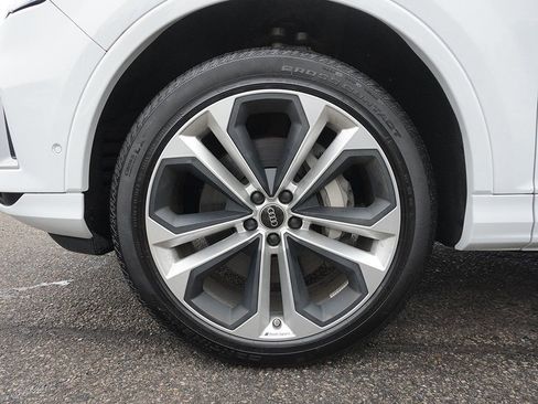 Used 2022 Audi Q7 3.0T Premium Plus w/ Premium Plus Package image 28