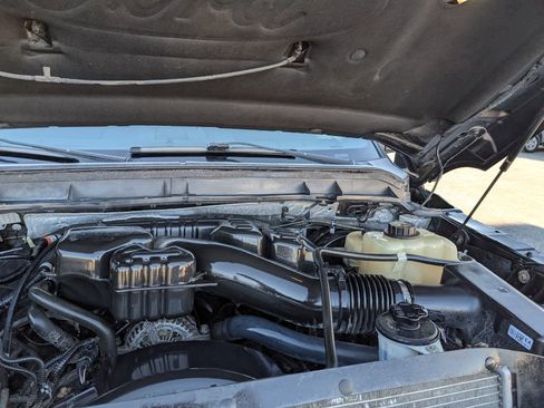 Used 2015 Ford F250 Lariat w/ Lariat Interior Package image 26