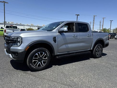 Used 2024 Ford Ranger Lariat w/ Trailer Tow Package AWD/4WD image 9