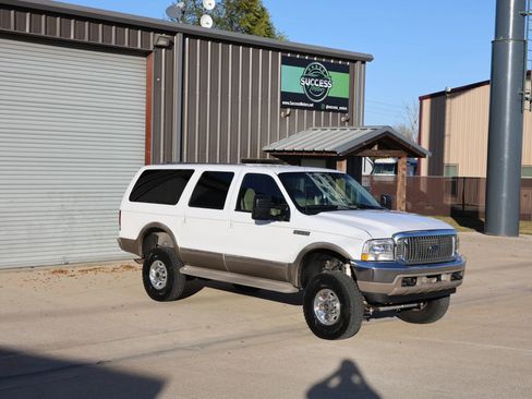 Used 2002 Ford Excursion Limited image 9