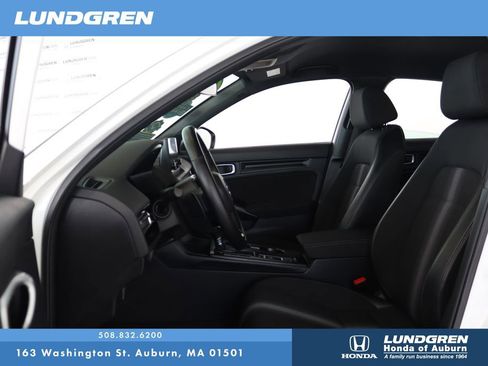Used 2023 Honda Civic Sport image 12