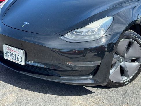 Used 2019 Tesla Model 3 image 3