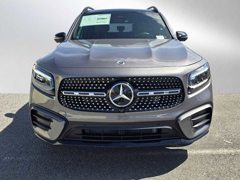 New 2026 Mercedes-Benz GLB 250 4MATIC image 8