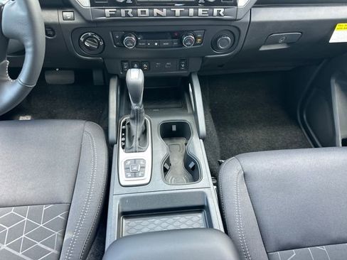 New 2026 Nissan Frontier SV w/ SV Convenience Package AWD/4WD image 26
