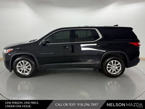 Used 2019 Chevrolet Traverse LS FWD image 9