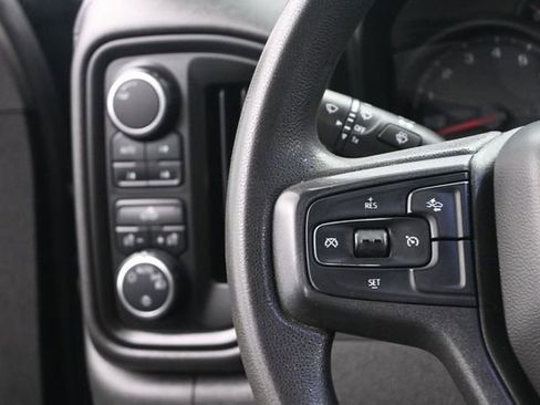 Used 2022 Chevrolet Silverado 1500 Custom Trail Boss w/ LPO, Dark Essentials Package AWD/4WD image 28