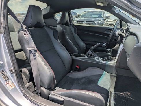 Used 2016 Subaru BRZ Limited w/ Popular Package #6A RWD image 14