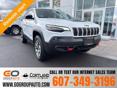 Used 2022 Jeep Cherokee Trailhawk w/ Comfort/Convenience Group