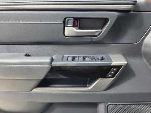 Used 2026 Toyota Tundra Limited w/ Power Package image 21