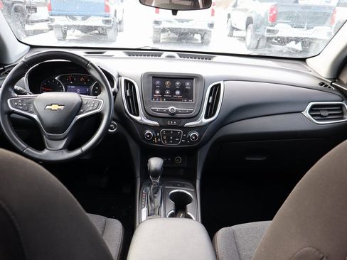Used 2022 Chevrolet Equinox LT image 17