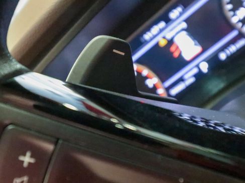 Used 2021 Nissan Rogue SV image 23