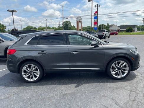 Used 2017 Lincoln MKX Reserve w/ Lincoln MKX Climate Package AWD/4WD image 8