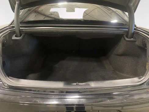 Used 2019 Chrysler 300 S RWD image 27