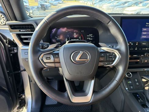 Used 2024 Lexus GX 550 w/ Accessory Package (Z1) image 27