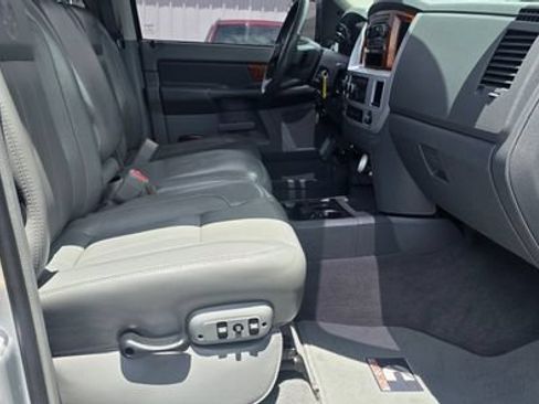 Used 2006 Dodge Ram 3500 Truck Laramie w/ Protection Group AWD/4WD image 16