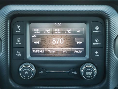 Used 2020 Jeep Gladiator Sport w/ Auxiliary Switch Group AWD/4WD image 13