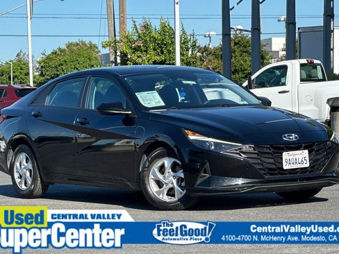 Used 2022 Hyundai Elantra SE FWD image 1