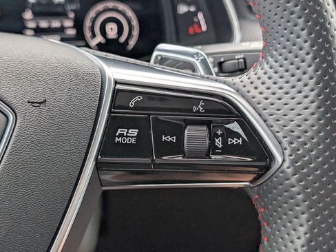 Used 2021 Audi RS 6 AWD/4WD image 16