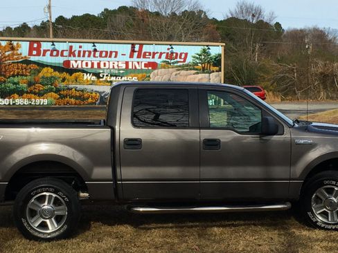 Used 2006 Ford F150 XLT image 6