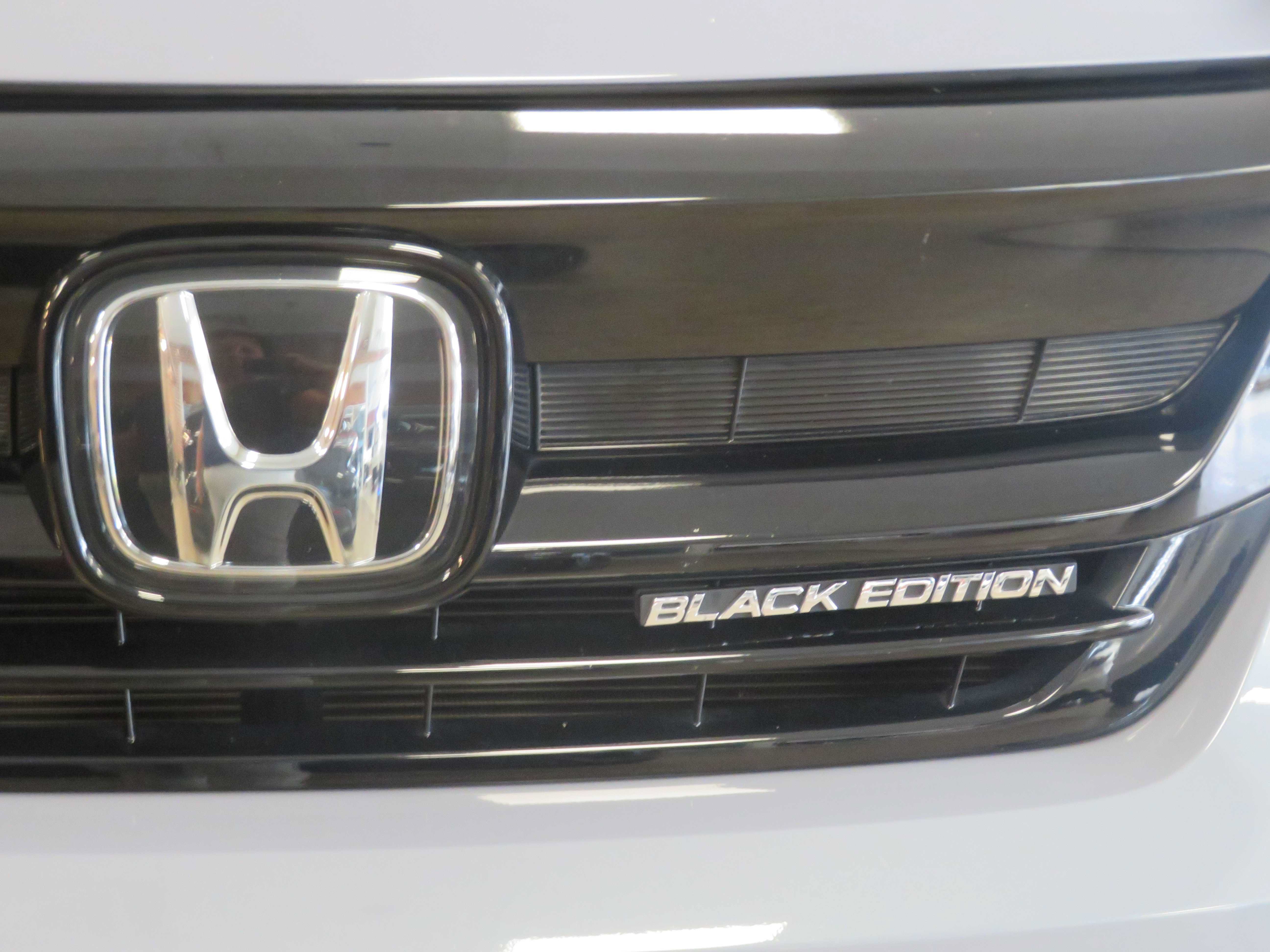 Used 2022 Honda Pilot Black Edition image 71