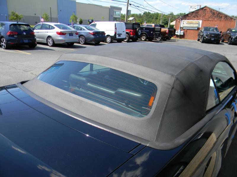 Used 2005 Ford Mustang GT RWD image 12