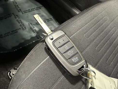 Certified 2023 Hyundai Santa Cruz SE AWD/4WD image 29