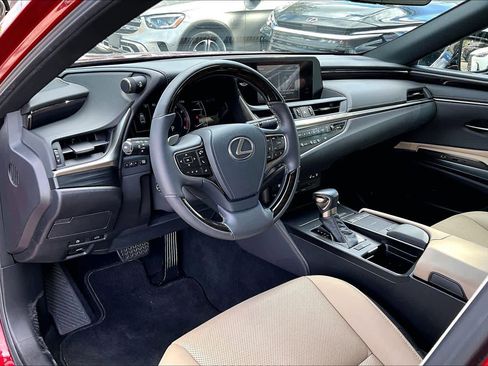 Used 2020 Lexus ES 350 w/ Premium Package image 17