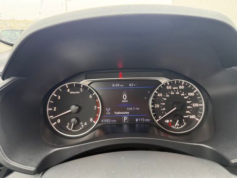 Used 2024 Nissan Altima 2.5 SV image 9