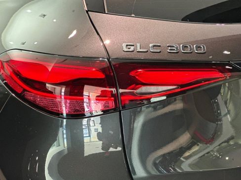 New 2026 Mercedes-Benz GLC 300 image 27