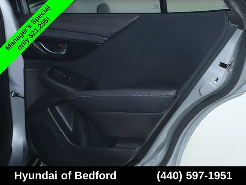Used 2024 Subaru Outback Premium AWD/4WD image 33